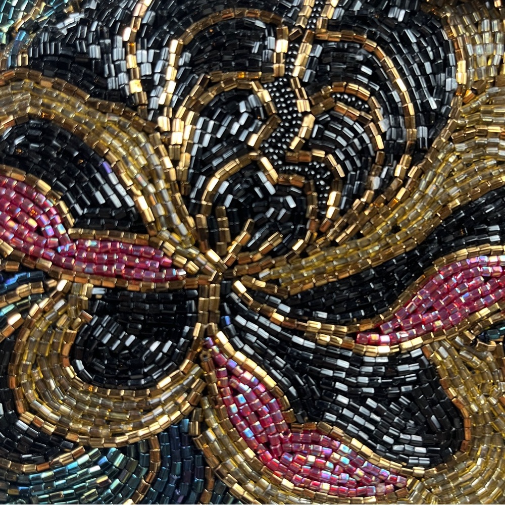 Elegant Beaded Clutch with Gold Accents - Picture 5 of 15